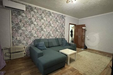 1-к квартира, 38 м², 2/9 эт.